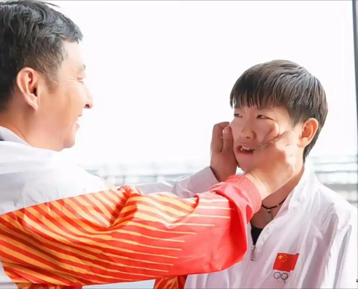 开云体育官网-官宣，国乒教练离队第1人，56岁，被外协挖走，曾培养王楚钦莎莎|陈振江|朱雨玲|林诗栋|国乒教练组|孙颖莎_新浪体育_新浪新闻