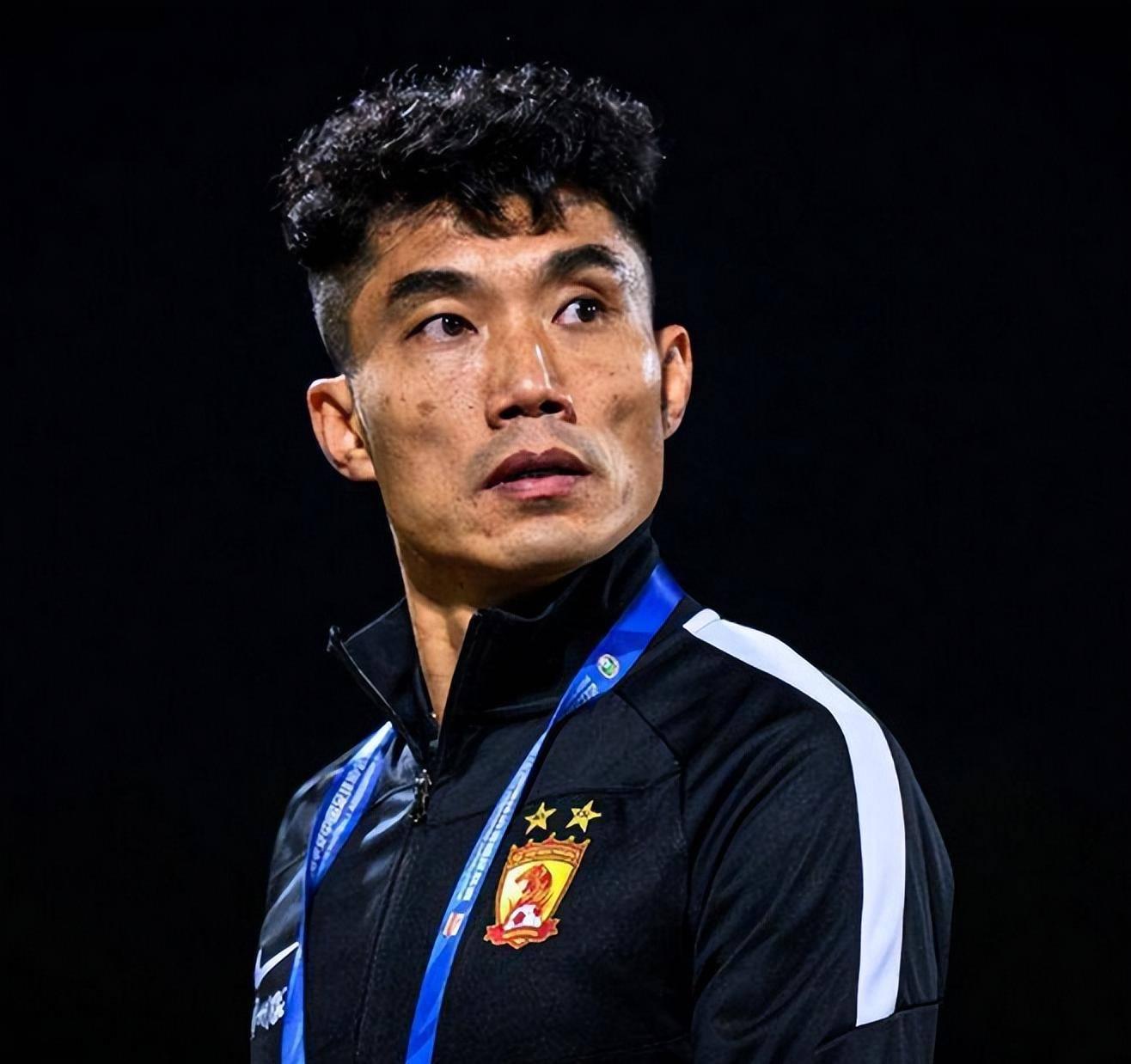 开云体育官网-卡纳瓦罗正式竞聘国足主帅，已向足协提出申请，球迷热议