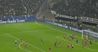 kaiyun体育官网-【欧冠】埃基蒂克弑旧主维尔茨2助攻，利物浦5-1法鹰