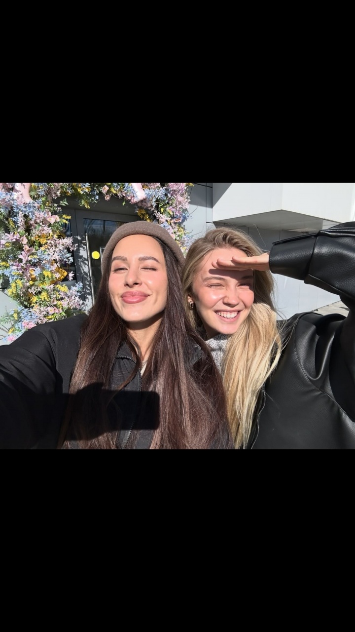 恭喜❤️36岁桑切斯喜得爱女 女友00后比他小11岁 两人今年才交往