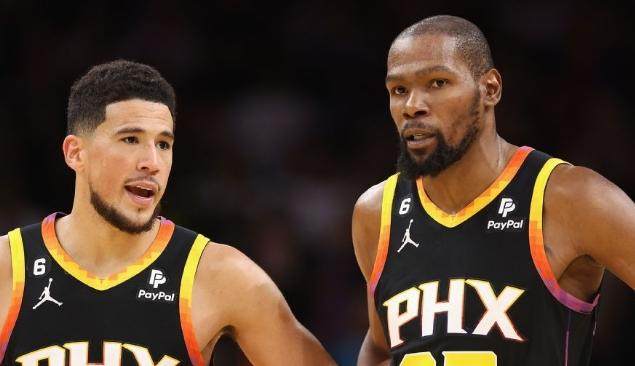 开云体育-选秀权被火箭死死拿捏 交易KD与布克是太阳唯一解