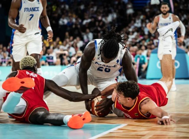 kaiyun-终结德国13连胜！法国再牵连环铁索重回奥运决赛