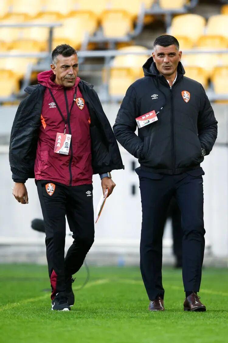 开云体育-阿洛伊西“兄弟连”，这次又会擦出怎样的火花？