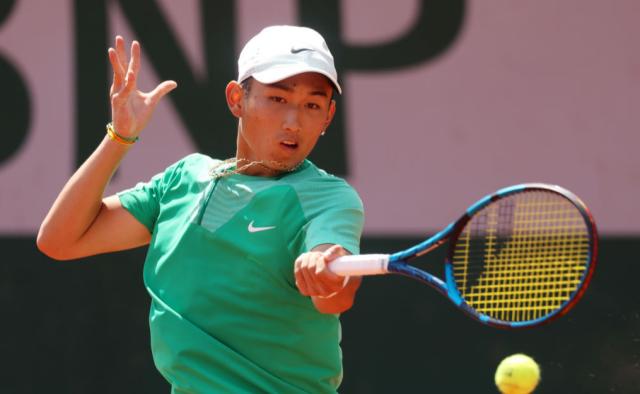 1685369641679006938.png 开云体育官网-五盘憾负无缘法网首胜 商竣程红土表现仍超预期