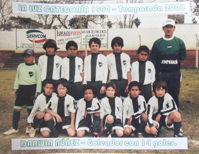 开云体育-达尔文·努涅斯的足球故事：小国小镇走出巨星