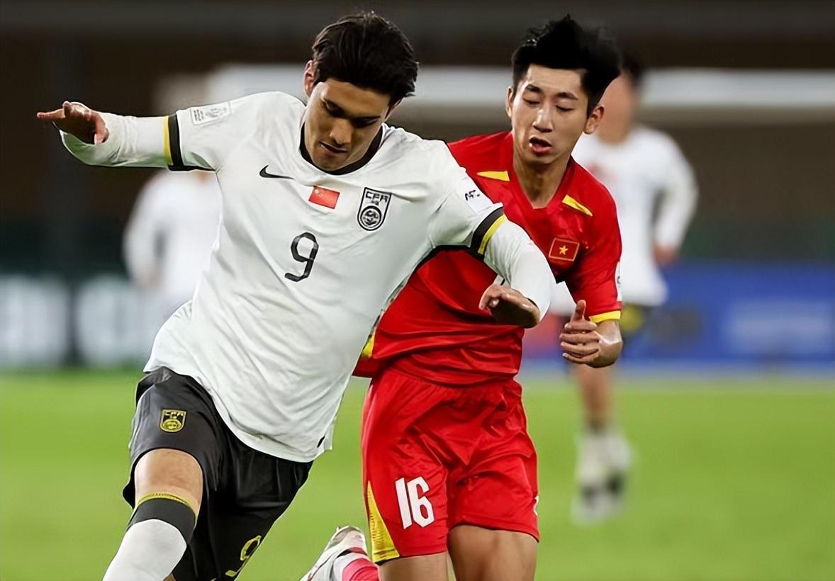 kaiyun-3-0、1-0！亚洲杯决赛席位出炉，中国踢疯5场0失球，和日本争冠