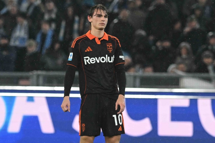 开云体育下载-早报:这树刚爬上就下树了