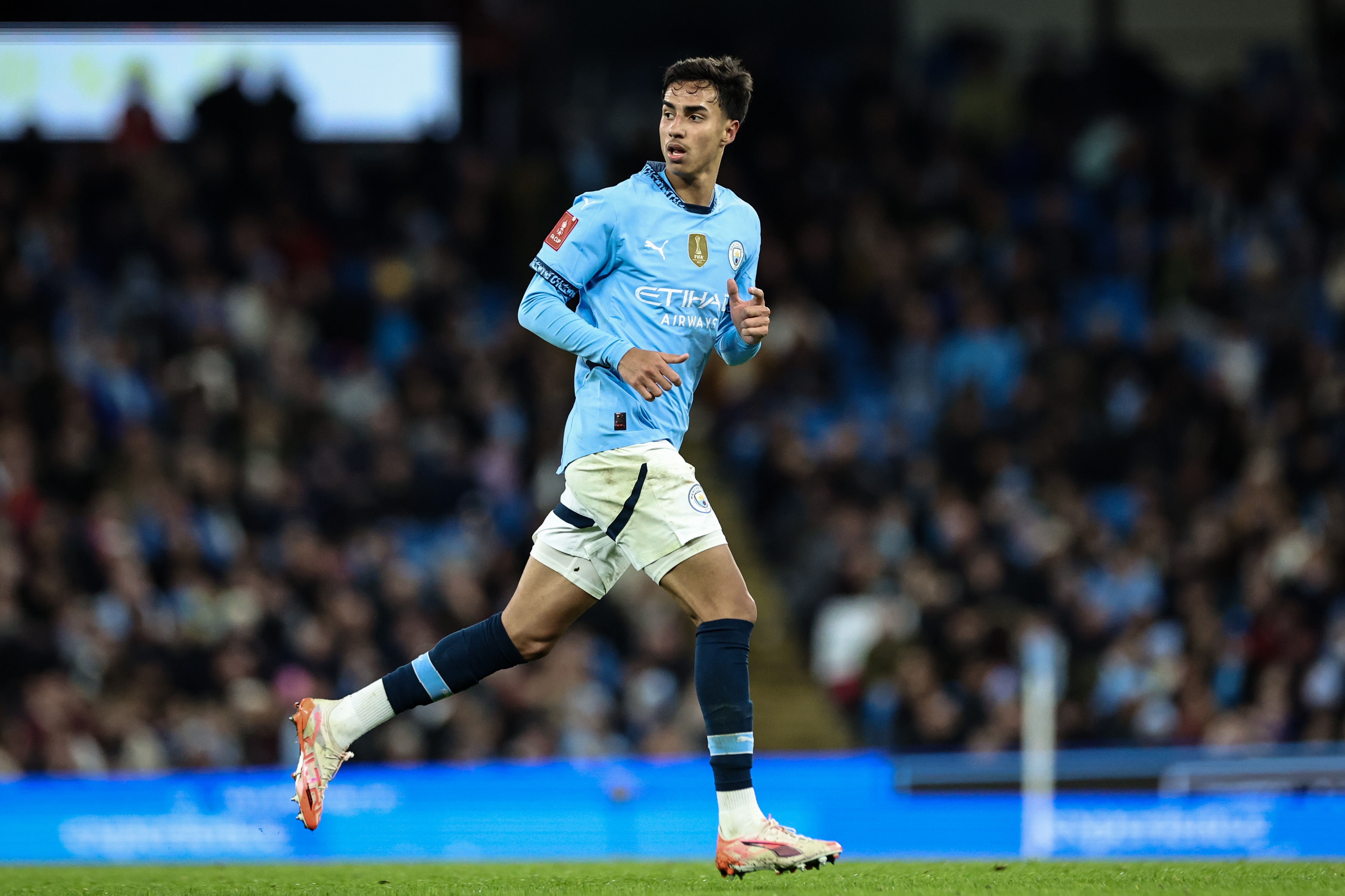 开云体育下载-早报:这树刚爬上就下树了