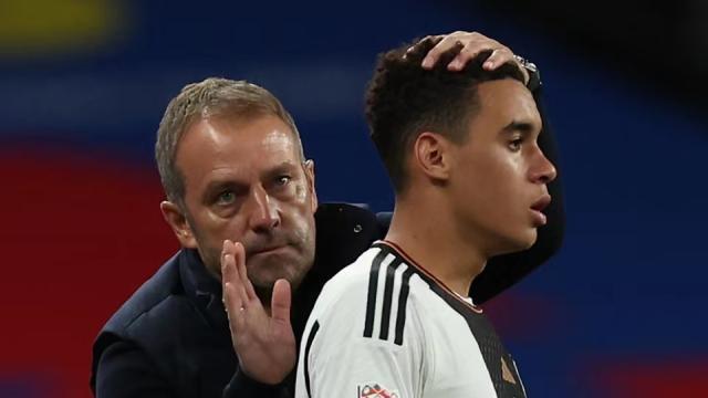 德国队必须做的两件事：让小穆首发，带上胡梅尔斯！