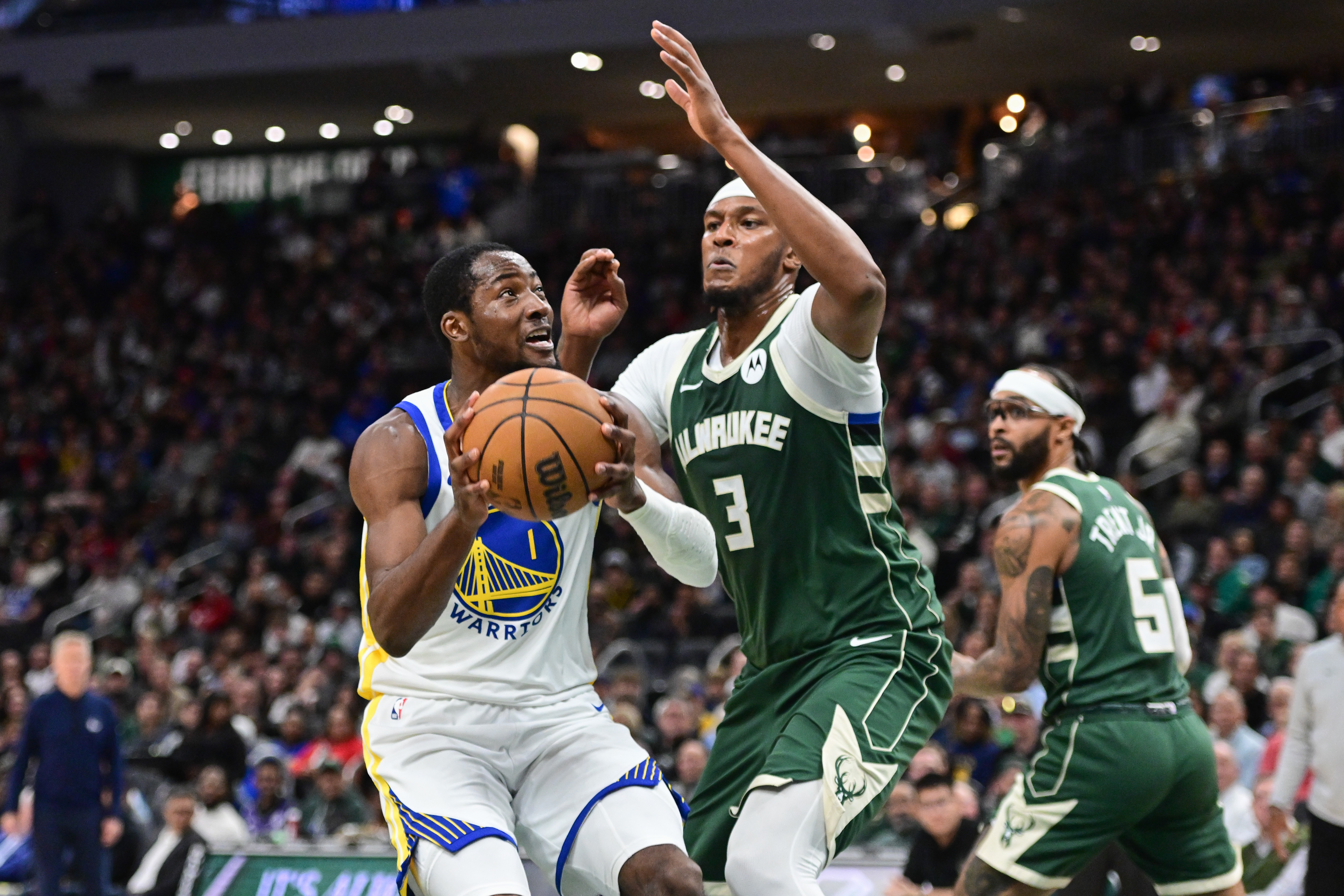 开云体育官网-勇士报价四首轮！可库里即将38&amp;科尔合同年 字母哥愿意去勇士吗？