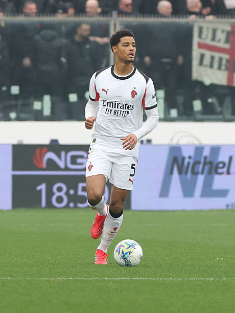 米兰放弃引进迪萨西，继续信任比利时小将德温特|AC米兰|意甲|转会|克雷莫纳|体育赛事讨论_新浪体育_新浪新闻