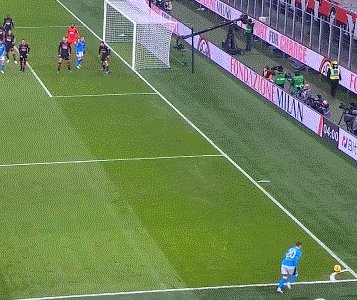 kaiyun体育官网-【意甲】凯西绝平球被VAR吹掉 AC米兰主场负不勒斯