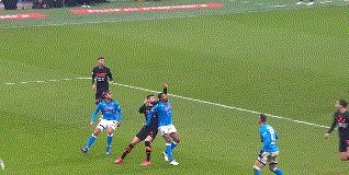 kaiyun体育官网-【意甲】凯西绝平球被VAR吹掉 AC米兰主场负不勒斯