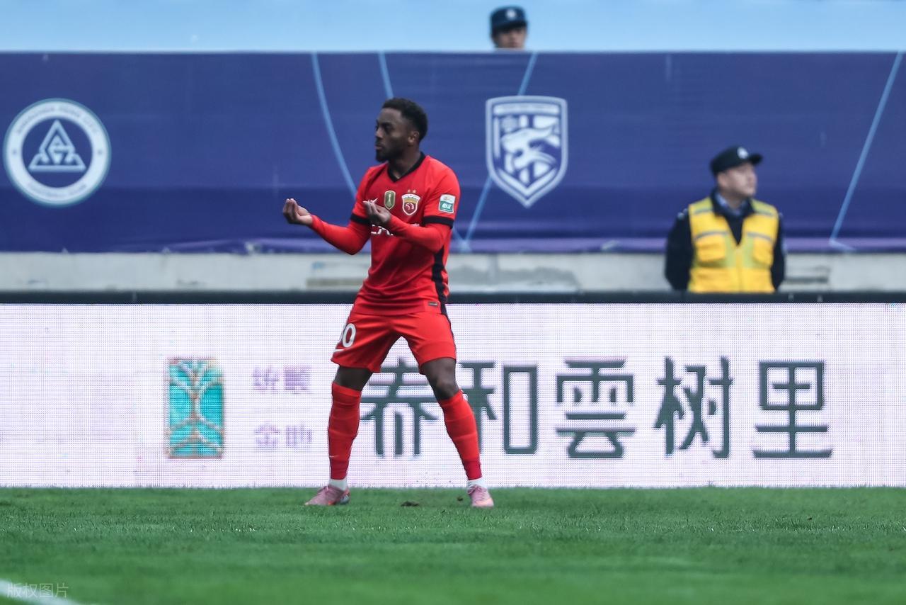 大反转！曝上港难留加布里埃尔，要求降价遭拒绝，国安或趁虚而入