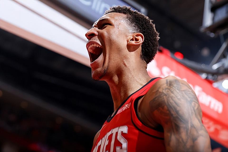 开云体育官网-不容易!火箭3D锋线新星终于打出了一场攻守兼备的全能型比赛?