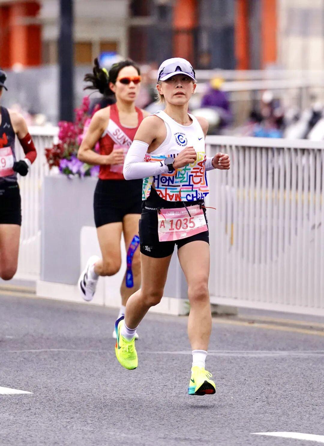 开云体育官网-Sub132的八名女跑者，定义上海女子半马的她力量