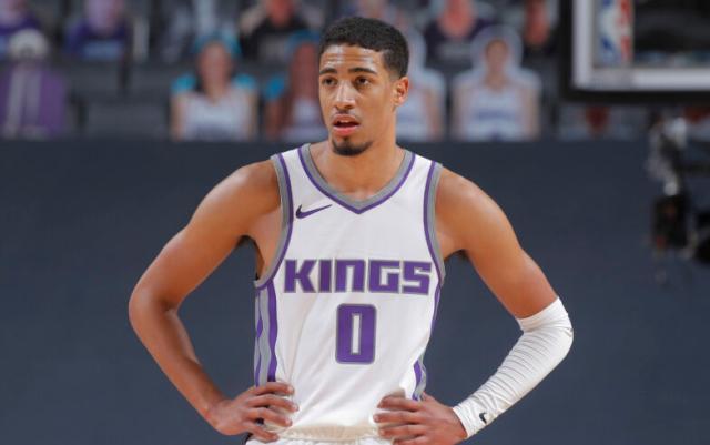 开云体育下载-【圆桌】常规赛奖项预测：一人有望收获两大荣誉？