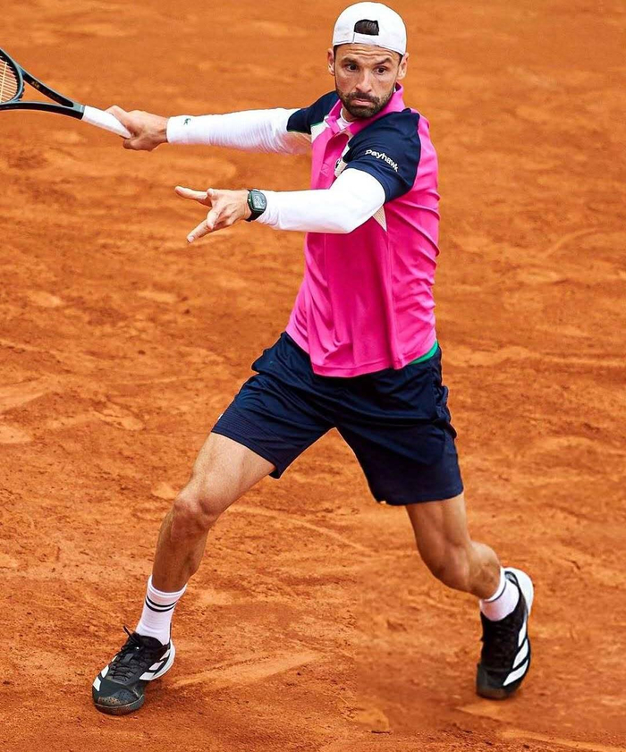 kaiyun-神也难救单反？迪米出局引热议，网友调侃最近在过国际单反受难节|迪米特洛夫|丹尼斯·沙波瓦洛夫|蒙特卡洛大师赛|西西帕斯|瓦林卡_新浪体育_新浪新闻